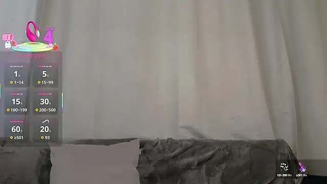 Snapshot of JanelleBrown_ chatting on September 25, 2:05 pm JanelleBrown  online show from September 25, 2:05 pm