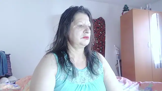 ExtasyMature online show from May 28, 5:16 am