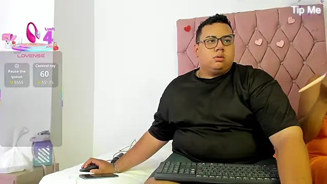 MICHAEL AND SHARON online show from September 24, 4:00 am