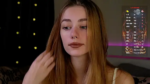 EmilaMills online show from October 28, 12:49 am