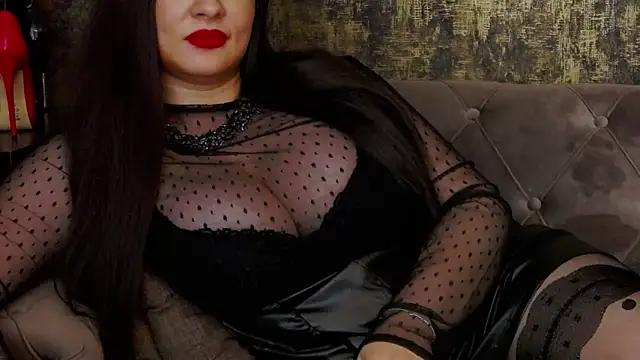 Snapshot of MistressAmberCrost chatting on September 27, 12:34 pm MistressAmberCrost online show from September 27, 12:34 pm