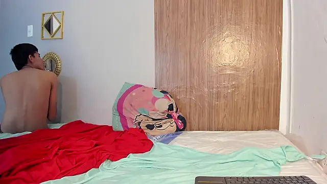 couple hotfox online show from March 27, 8:26 am