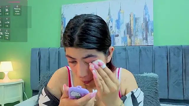 Cassie bloom online show from March 17, 3:43 am