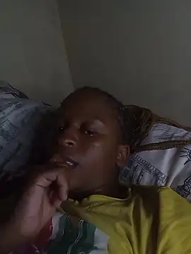 Zuluprincessxh online show from January 6, 9:18 pm