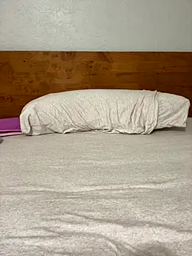 usedingoodcondition online show from November 1, 5:00 am