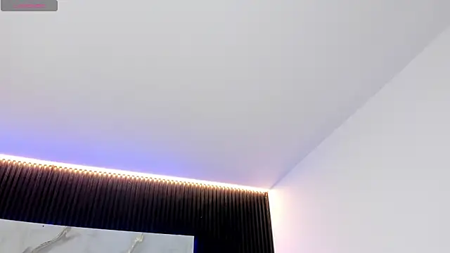 Snapshot of Ivaannaa_ chatting on October 15, 12:41 pm Ivaannaa online show from October 15, 12:41 pm