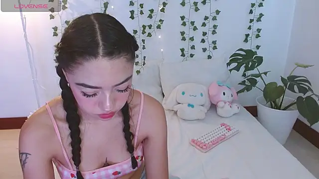 hellokitty  valery online show from March 19, 10:25 pm