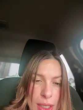 gynna kimera online show from November 4, 9:09 pm