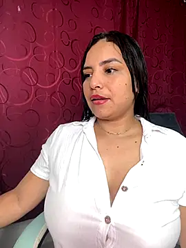 Sara chanel92 online show from November 15, 11:28 pm