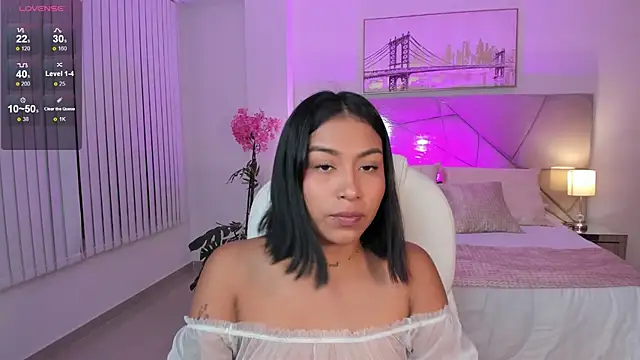 Ivyy Moon  online show from March 29, 8:46 am