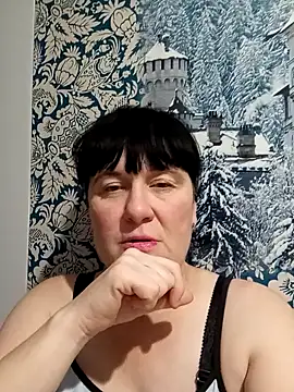 Qweeen00 online show from October 12, 3:25 pm