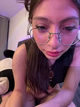 Dirty-Bunnyyy online show from March 4, 4:19 am