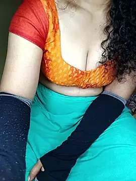 Snapshot of geetha_telugu_kan277 chatting on October 15, 2:19 pm geetha telugu kan277 online show from October 15, 2:19 pm