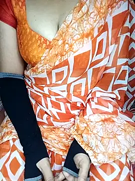 Snapshot of geetha_telugu_kan277 chatting on October 4, 3:27 pm geetha telugu kan277 online show from October 4, 3:27 pm