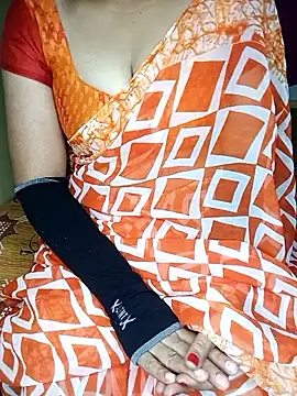 Snapshot of geetha_telugu_kan277 chatting on October 29, 4:31 pm geetha telugu kan277 online show from October 29, 4:31 pm