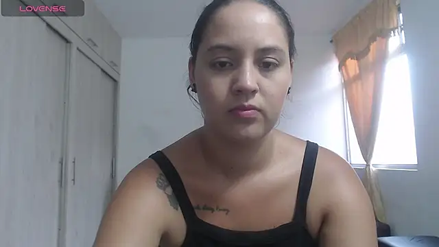 Anthonela Queen online show from November 5, 9:42 pm