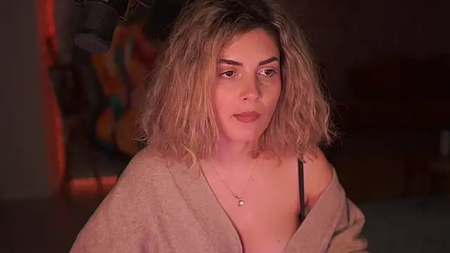  Allie  online show from January 7, 12:41 pm