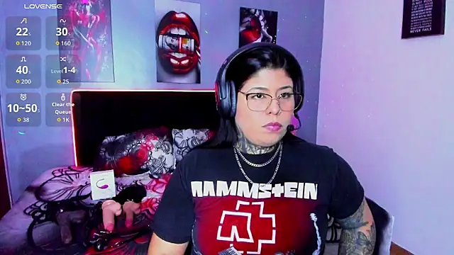 Veronika metal online show from April 12, 9:06 pm