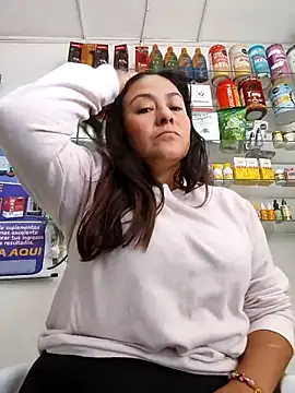 roxanasexy2025 online show from March 30, 4:06 pm