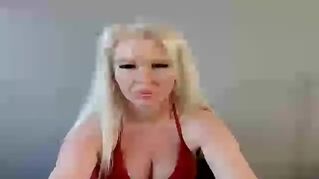 Blonde-Grace online show from April 8, 3:58 pm