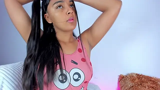 Melodymoore  online show from March 23, 10:05 pm