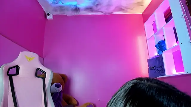 zephyra-angels online show from October 16, 12:13 am