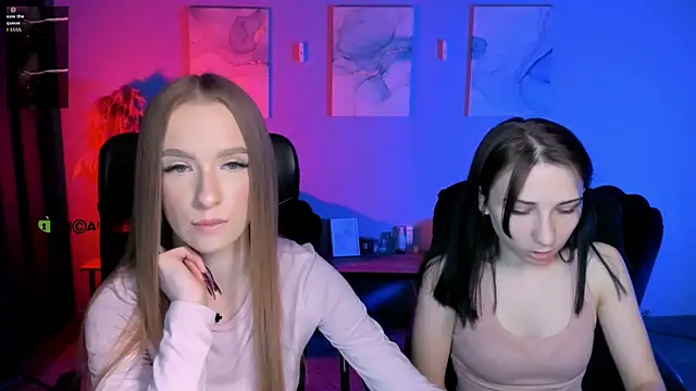 doll vey online show from April 13, 7:14 pm