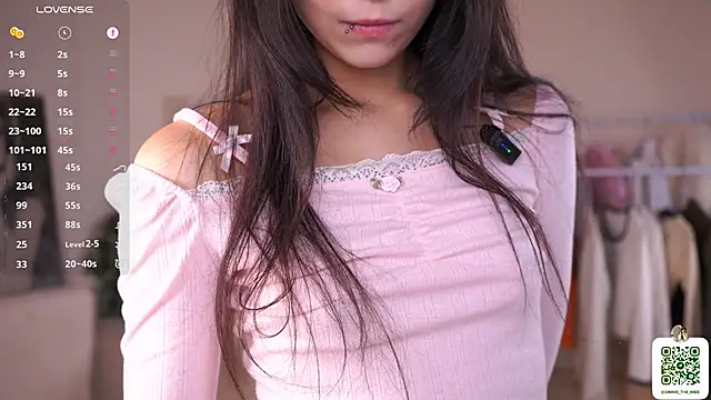 ErlineDumford online show from November 23, 8:27 am