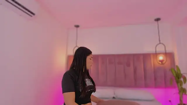 Haily b online show from February 17, 7:46 pm