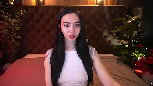 WildKittenX  online show from March 12, 6:49 am