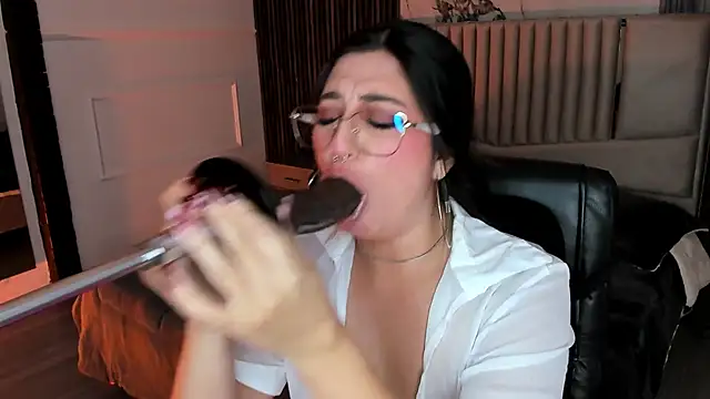 Gabrielakassi online show from September 28, 3:39 pm