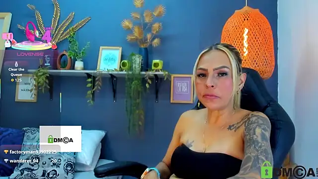 yessila parker online show from November 8, 3:11 am