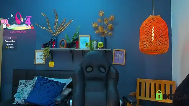 yessila parker online show from March 19, 9:24 am