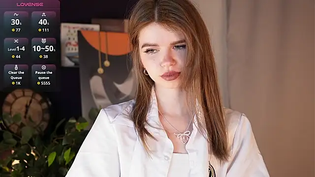 AmityDilley online show from October 6, 4:07 am