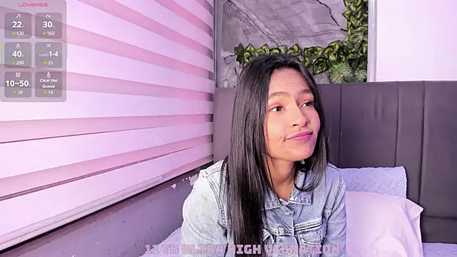 Fernanda liie  online show from November 26, 12:28 pm