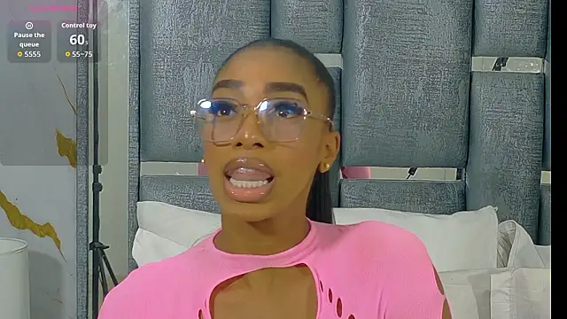 Angelesmith1 online show from February 23, 8:08 pm