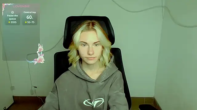 Fiona Night online show from October 4, 11:05 am