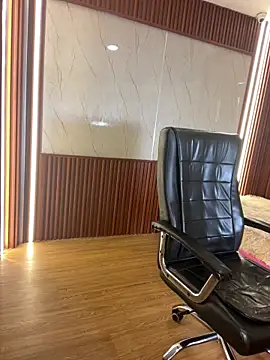 PinkyMoon online show from December 19, 5:32 am