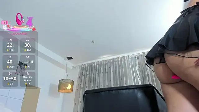 ElectraRhodes1 online show from October 2, 8:25 pm