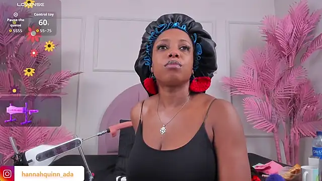 Hanaahquinn online show from November 14, 11:54 am