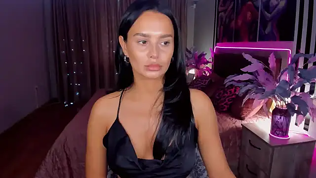 DanaSincere online show from October 2, 5:45 am