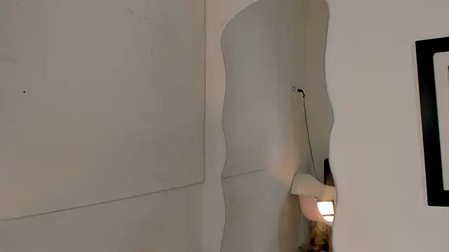 emilyy cooperr online show from November 13, 12:26 pm