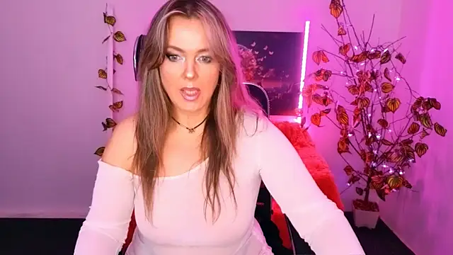 AnielaFox online show from November 16, 7:32 am