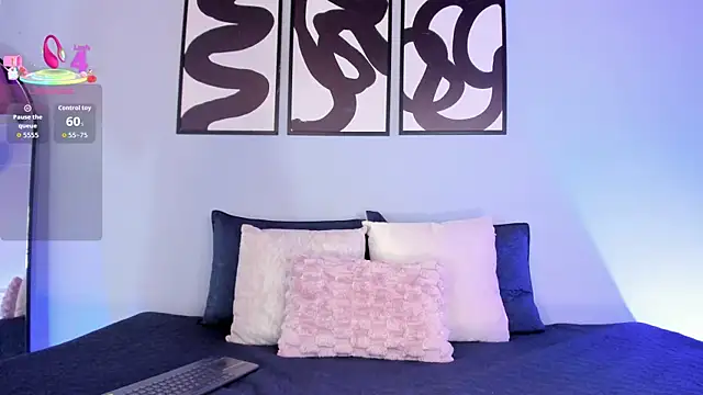 alanarouge online show from October 7, 12:09 pm