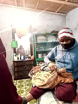 Pakhi Couple 69 online show from January 11, 5:18 pm