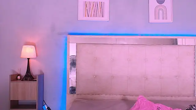 Emily Castillo 1 online show from September 14, 4:43 am