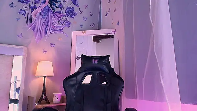 Emily Castillo 1 online show from March 9, 5:54 am