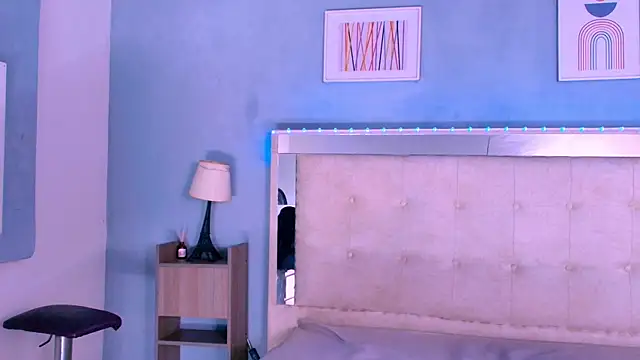 Emily Castillo 1 online show from September 22, 5:06 am