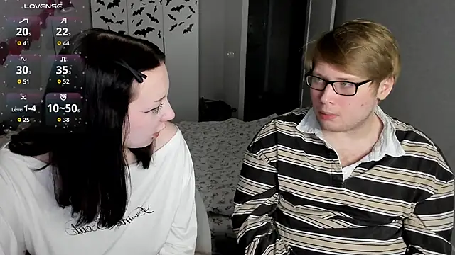 JayMollyy online show from March 21, 8:25 pm