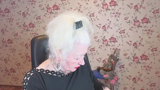 Maya Mayflower online show from March 5, 2:51 am